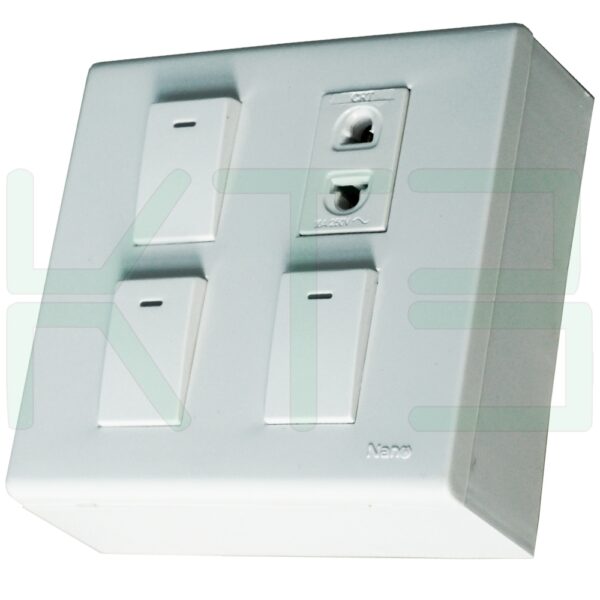 บล็อกลอย ขนาด 4x4 นิ้ว พร้อม ปลั๊ก 1 สวิตช์ 3 (G-12)