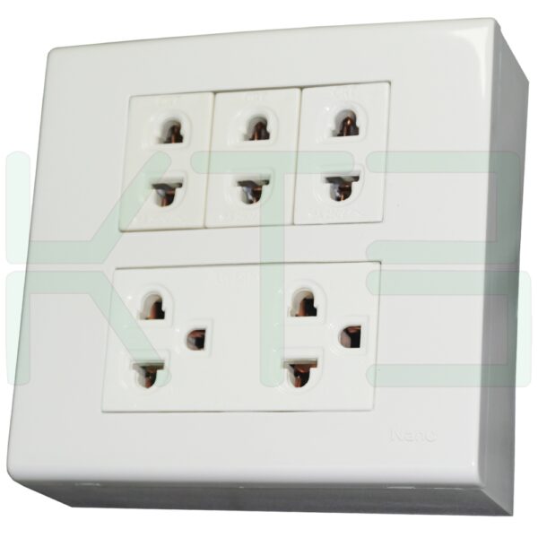 บล็อกลอย ประกอบ ขนาด 4x4 นิ้ว พร้อม ปลั๊ก 3 ตัว ปลั๊กกราวด์คู่ 1 ตัว (G-35)